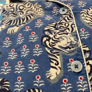 DISCONTINUED COLORWAY: Printfresh L/S "TIger Queen" Navy, M - TOP ONLY